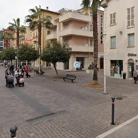 アパート Il Gabbiano *